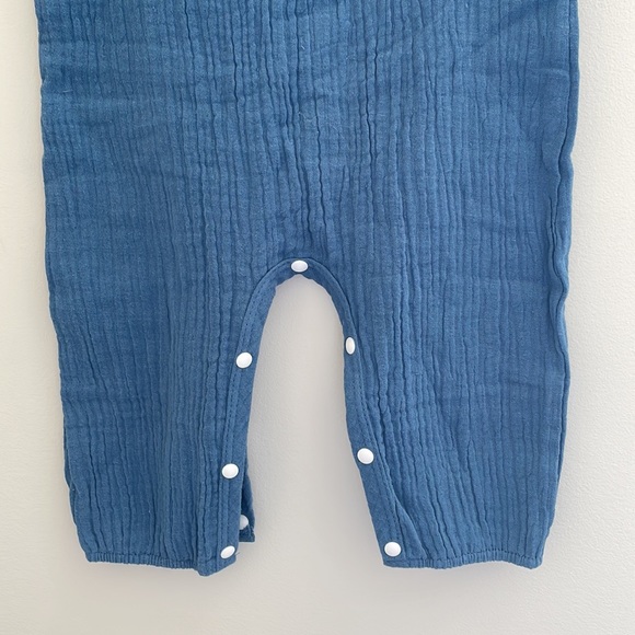NWOT Blue Cotton Romper 6-9 Months - Picture 3 of 4